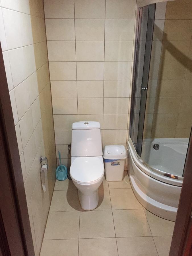 Podilskii Dvir Yakushintsy Zewnętrze zdjęcie